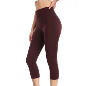 ⭐ 4/$25 ⭐Heynuts cropped essential yoga leggings brown size medium workout pants